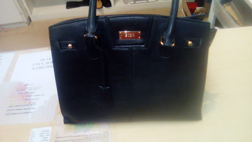 Thrift Store «Turnstyle Thrift Shop», reviews and photos, 60 N B St, San Mateo, CA 94401, USA