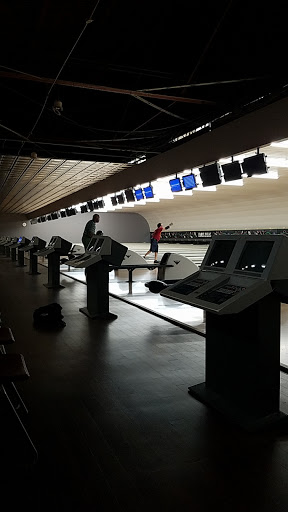 Bowling Alley «Cloverleaf Lanes», reviews and photos, 5619 Brecksville Rd, Independence, OH 44131, USA