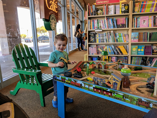 Book Store «Barnes & Noble», reviews and photos, 10500 N 90th St, Scottsdale, AZ 85258, USA