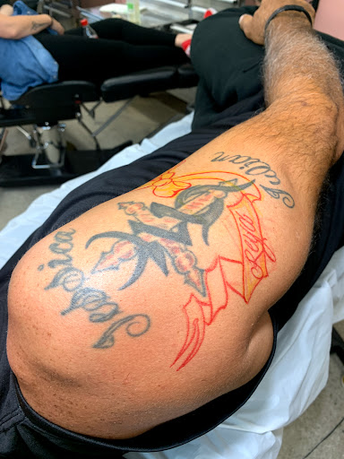Tattoo Shop «Electric Flamingo Tattoo Co.», reviews and photos, 8668 Griffin Rd, Cooper City, FL 33328, USA