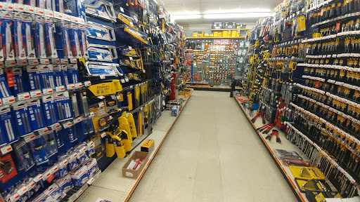 Hardware Store «Aubuchon Hardware», reviews and photos, 125 Washington St, Dover, NH 03820, USA