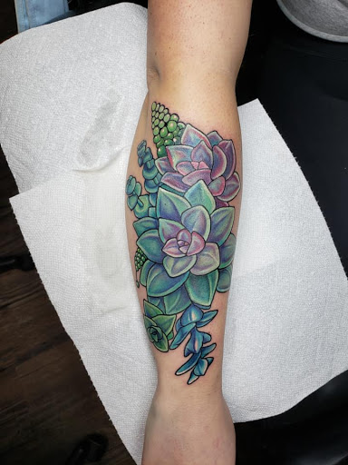 Tattoo Shop «Sinful Art Tattoo», reviews and photos, 311 N Delsea Dr, Clayton, NJ 08312, USA