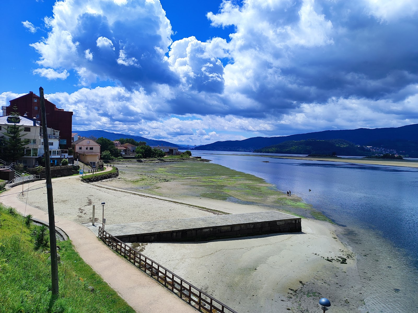 Praia Matilde'in fotoğrafı ve yerleşim