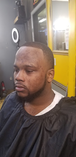 Barber Shop «Tonys Barbershop & Beauty Salon», reviews and photos, 2725 Byron St, Richmond, VA 23223, USA