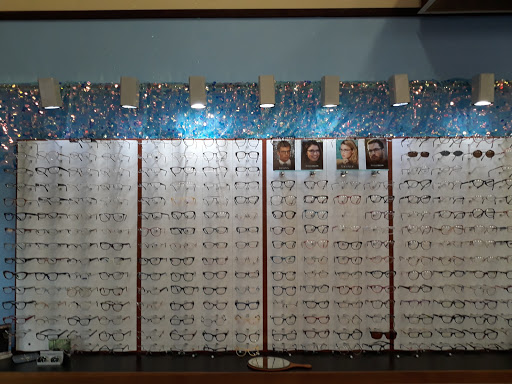 Sunglasses Store «Sixty-Minute Spectacles», reviews and photos, 10612 Los Alamitos Blvd, Los Alamitos, CA 90720, USA