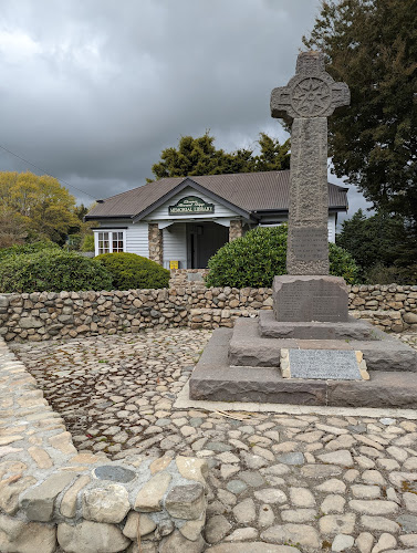 Reviews of Eleanor Howard Trip Memorial Library in Geraldine - Museum