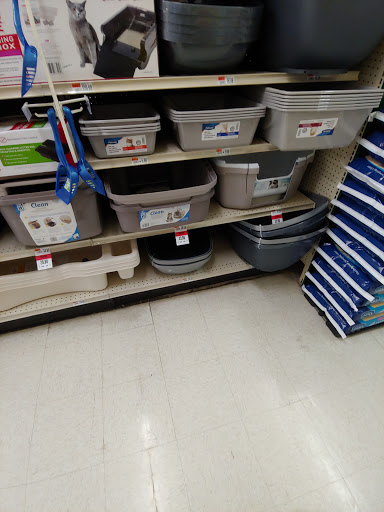 Pet Supply Store «Pet Supplies Plus», reviews and photos, 18610 W Bluemound Rd, Brookfield, WI 53045, USA