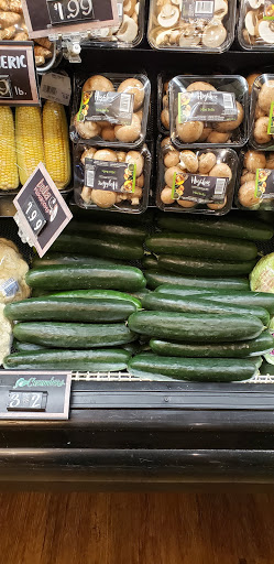 Market «Sweet Berry Fresh Market», reviews and photos, 30022 Euclid Ave, Wickliffe, OH 44092, USA