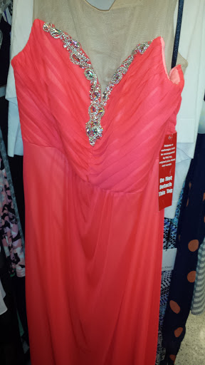 Clothing Store «Ross Dress for Less», reviews and photos, 4425 N Oracle Rd, Tucson, AZ 85705, USA