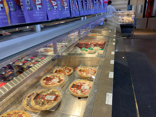 Grocery Store «Whole Foods Market», reviews and photos, 415 Newport Center Dr, Newport Beach, CA 92660, USA