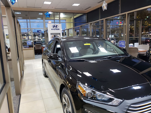 Hyundai Dealer «Huffines Hyundai McKinney», reviews and photos, 1301 N Central Expy, McKinney, TX 75070, USA