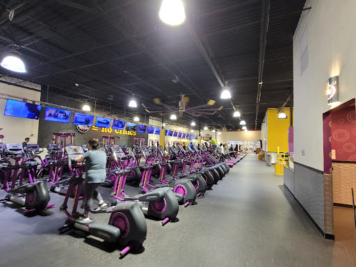 Gym «Planet Fitness», reviews and photos, 2437 E Main St #150, Plainfield, IN 46168, USA