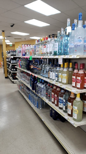 Liquor Store «Thorobred Liquors», reviews and photos, 5050 S Federal Blvd # 34, Englewood, CO 80110, USA