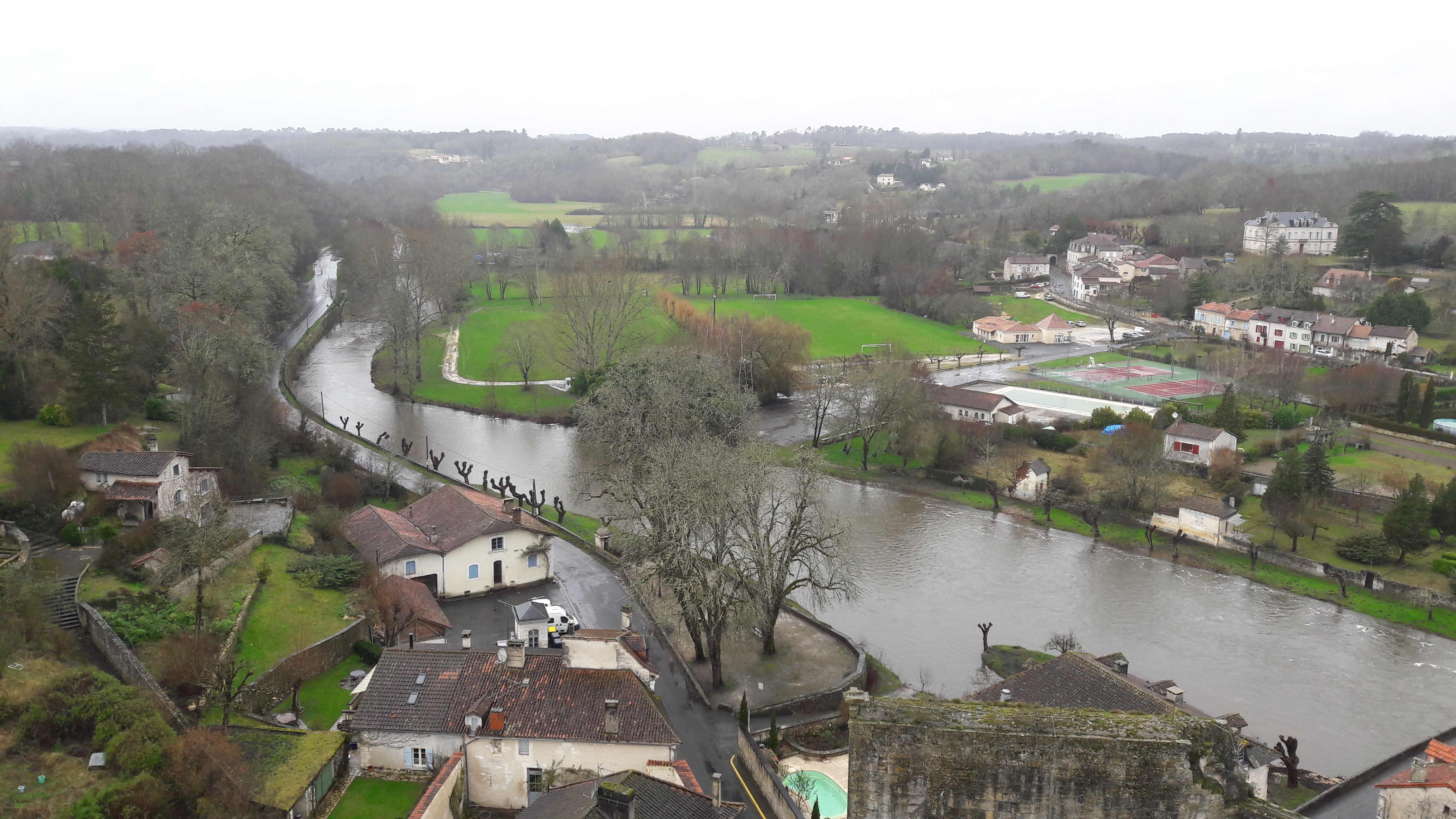 Photo n° 10 de l'avis de PolAlex.e fait le 22/02/2018 à 07:40