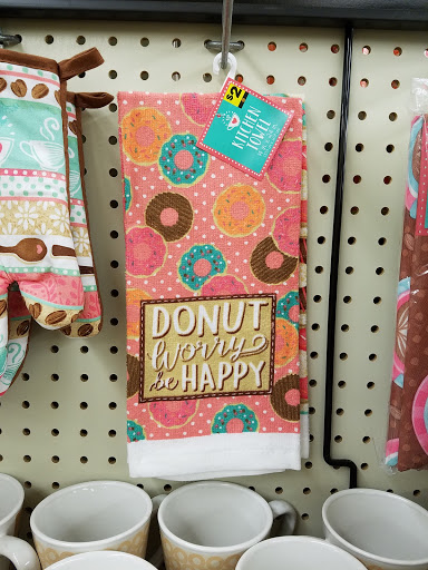 Discount Store «Dollar General», reviews and photos, 3315 45th St, Highland, IN 46322, USA