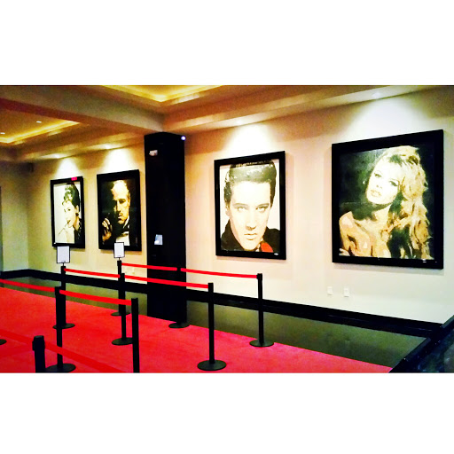 Movie Theater «Star Cinema Grill», reviews and photos, 702 Baybrook Mall, Friendswood, TX 77546, USA