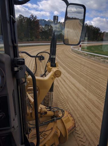 Car Racing Track «Hollywood Gaming at Mahoning Valley Race Course», reviews and photos, 655 N Canfield Niles Rd, Youngstown, OH 44515, USA