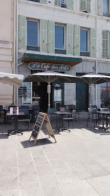 Café des Arts du vieux port à Marseille