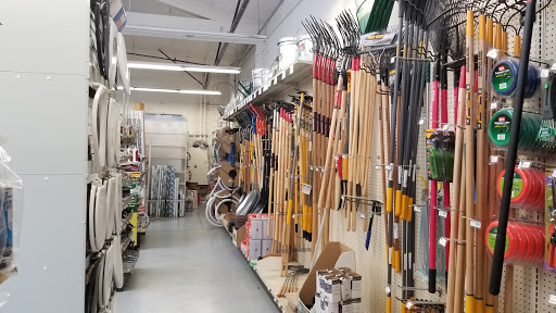 Hardware Store «W.C. Winks Hardware», reviews and photos, 200 SE Stark St, Portland, OR 97214, USA