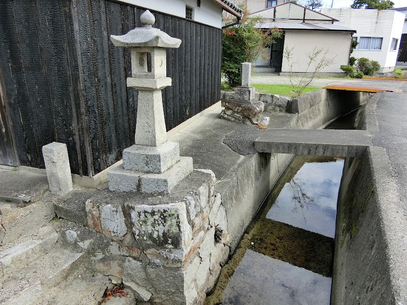 磯ノ上社日塔（地神碑）