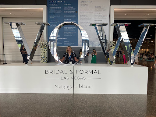 Bridal Shop «Facchianos Bridal and Formal Attire», reviews and photos, 4910 W Kenosha St, Broken Arrow, OK 74012, USA