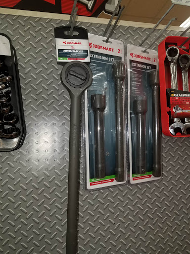 Home Improvement Store «Tractor Supply Co.», reviews and photos, 2070 S Cedar St, Imlay City, MI 48444, USA