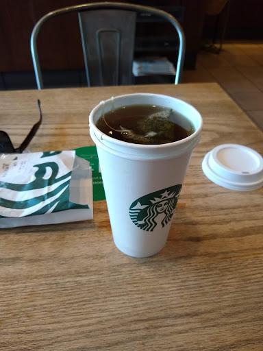 Coffee Shop «Starbucks», reviews and photos, 33 W Ridge Pike #275, Limerick, PA 19468, USA