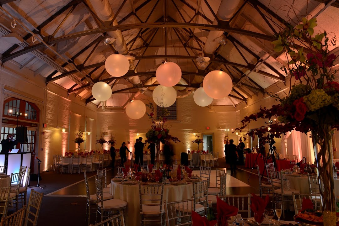 Retonica - Event Lighting - Wedding Lighting - Stage Lighting