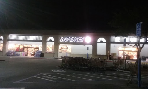 Grocery Store «Safeway», reviews and photos, 4015 E Castro Valley Blvd, Castro Valley, CA 94552, USA