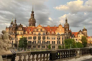 Dresden Castle image