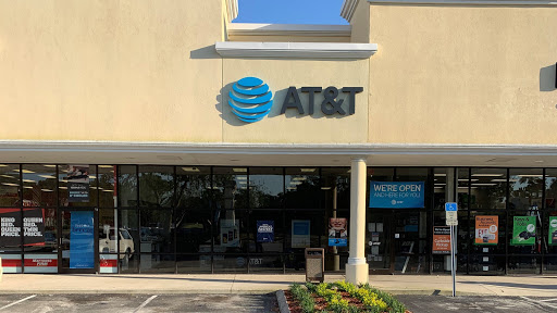Cell Phone Store «AT&T», reviews and photos, 8085 Red Bug Lake Rd Ste 125, Oviedo, FL 32765, USA