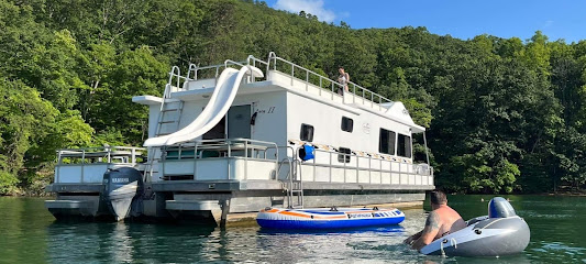 Parrot Cove Boat Rentals