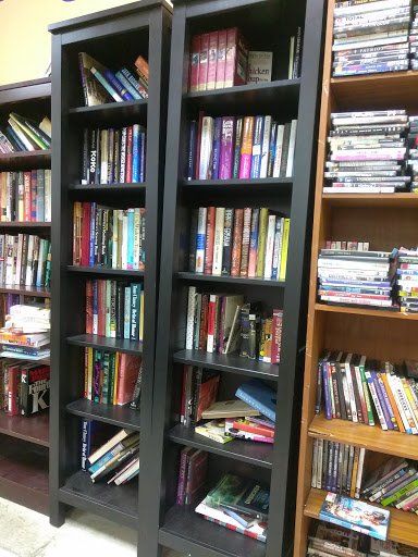 Thrift Store «Goodwill Greenacres/Woodlake Store & Donation Center», reviews and photos, 5821 Lake Worth Rd, Greenacres, FL 33463, USA