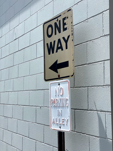 Used Car Dealer «Steve Link Ford Lincoln Inc.», reviews and photos, 916 West St, Grinnell, IA 50112, USA