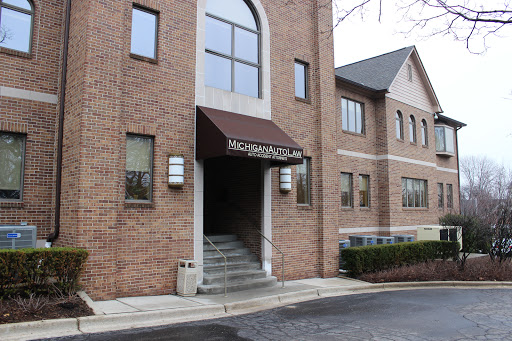 Michigan Auto Law, 30101 Northwestern Hwy, Farmington Hills, MI 48334, Personal Injury Attorney