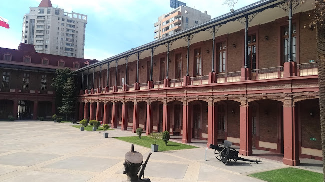 Comentarios y opiniones de Museo Histórico y Militar de Chile