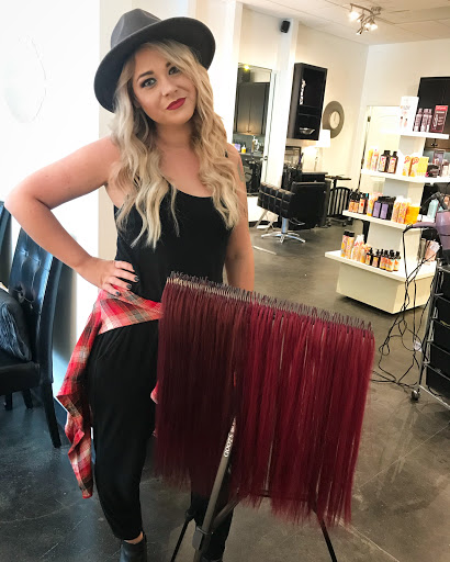 Beauty Salon «Glow A Boutique Salon», reviews and photos, 5422 US-90, Milton, FL 32571, USA