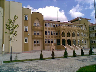 Sultanbeyli Sabiha Gökçen Mesleki ve Teknik Anadolu Lisesi