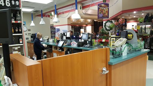 Grocery Store «Price Chopper», reviews and photos, 6475 N Prospect Ave, Gladstone, MO 64118, USA