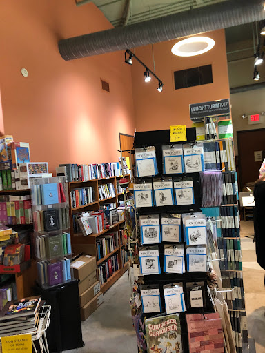 Book Store «The Twig Book Shop», reviews and photos, 306 Pearl Pkwy #106, San Antonio, TX 78215, USA