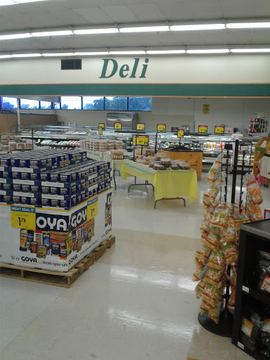 Grocery Store «Fiesta Mart #211», reviews and photos, 4210 Pioneer Rd, Balch Springs, TX 75180, USA