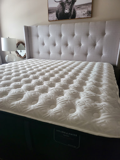 Mattress Store «Mattress Firm Napa», reviews and photos, 1735 Trancas St, Napa, CA 94558, USA