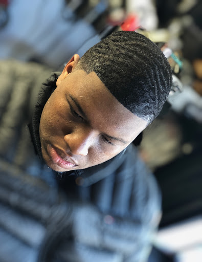 Barber Shop «5 Star Kutz Barbershop & Xpresskutz Mobilebarbertruck», reviews and photos, 3609 Ridge Rd, Lansing, IL 60438, USA