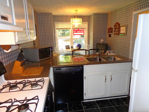 Real Estate Agents «The Zac Team, RE/MAX Metro Atlanta CitySide», reviews and photos, 1189 S Ponce De Leon Ave NE, Atlanta, GA 30306, USA