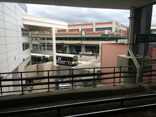 Shopping Mall «Gateway Centre Plaza», reviews and photos, Howard St, Chicago, IL 60626, USA