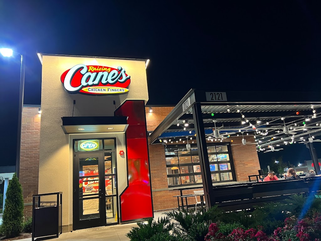 Raising Cane's Chicken Fingers Champaign, IL 61822, Reviews, Hours