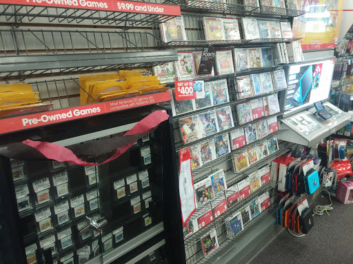 Video Game Store «GameStop», reviews and photos, 326 Suburban Dr, Newark, DE 19711, USA
