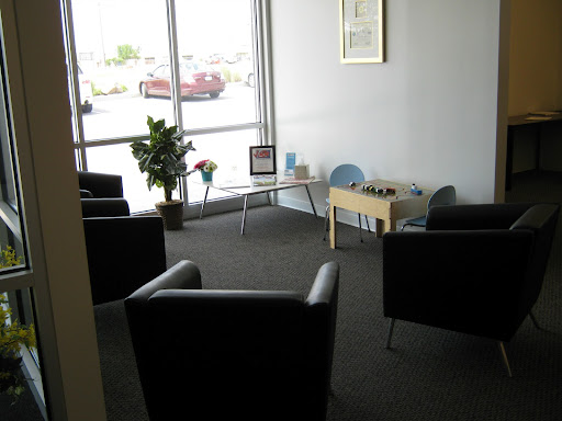 Auto Body Shop «Mayfield Collision Center of Bedford Heights», reviews and photos, 26001 Aurora Rd, Bedford Heights, OH 44146, USA