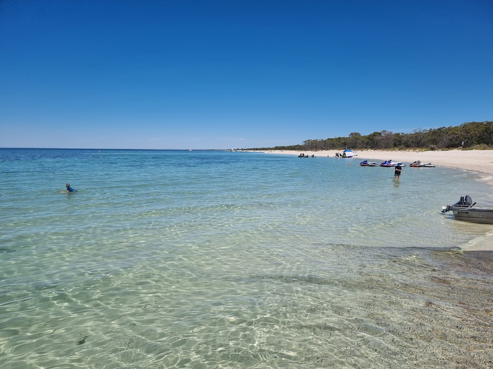 Foto de Quindalup Beach - lugar popular entre los conocedores del relax