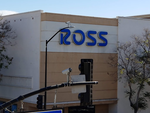 Clothing Store «Ross Dress for Less», reviews and photos, 349 N San Fernando Blvd, Burbank, CA 91502, USA